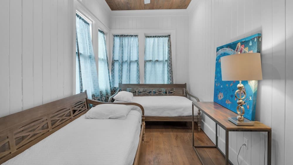 Ocean Park - Image 8