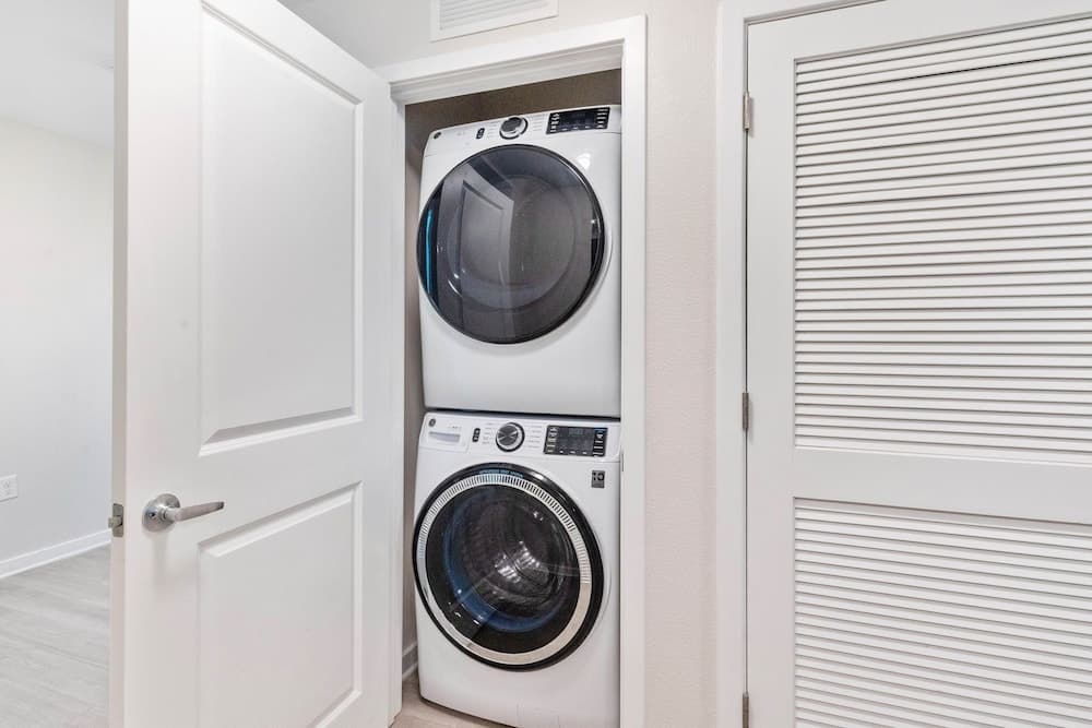 Breakview Residence #110 - Image 9