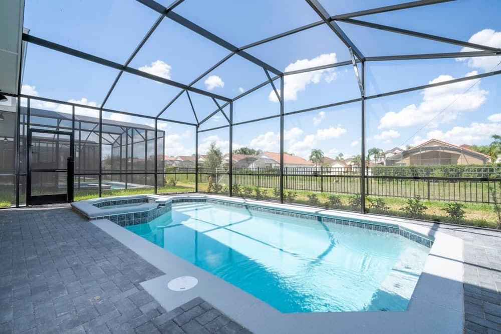 Windsor Island #4015 - Image 2