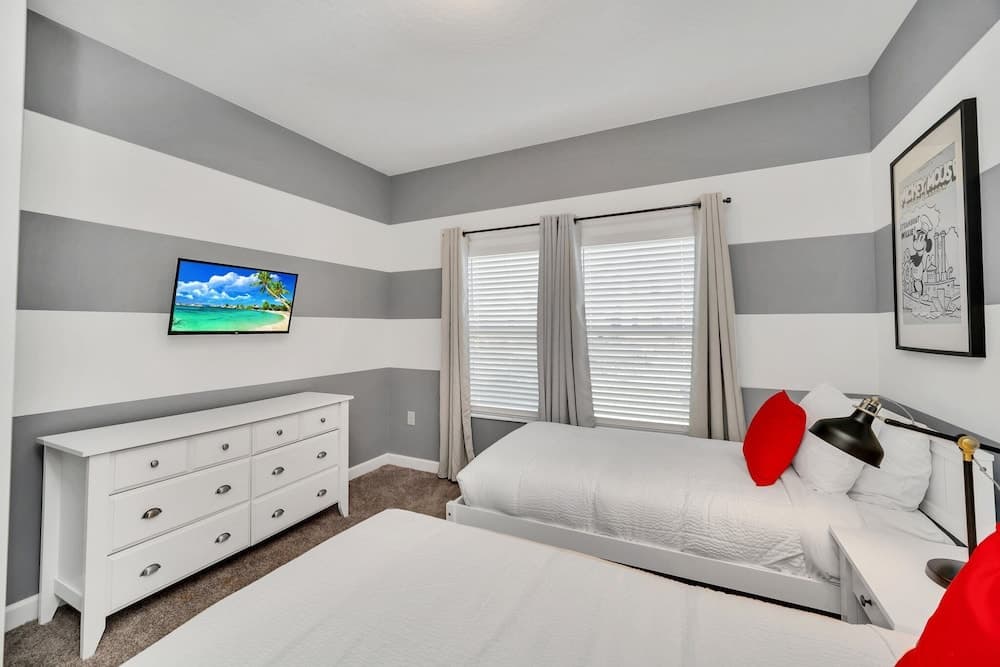 Paragraph Place - Image 29