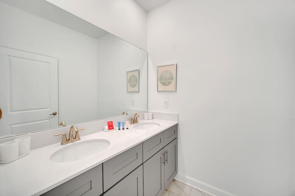 Paragraph Place - Image 26