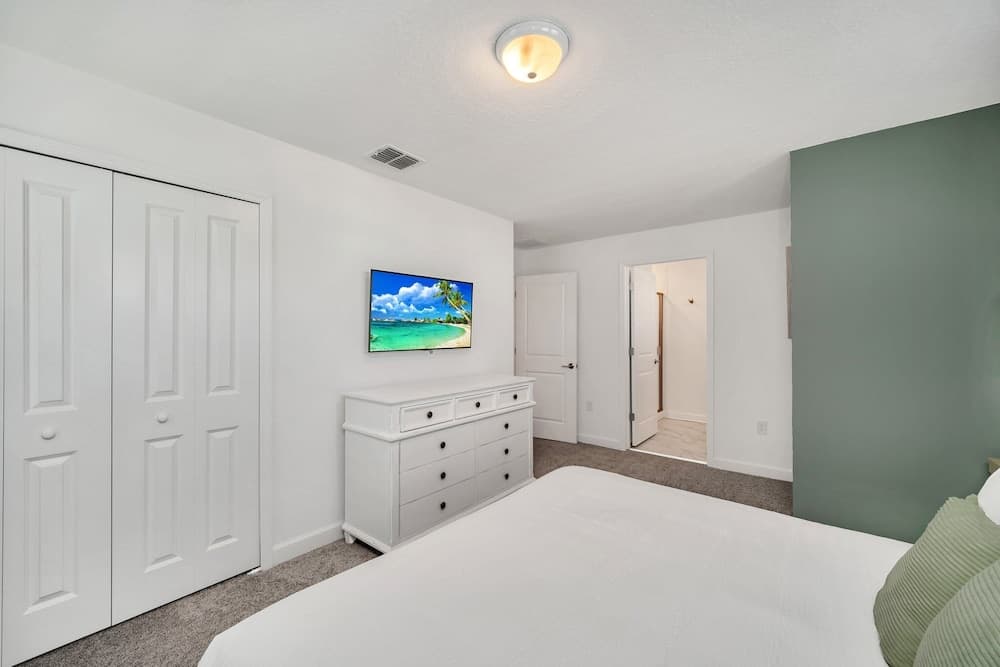 Paragraph Place - Image 27