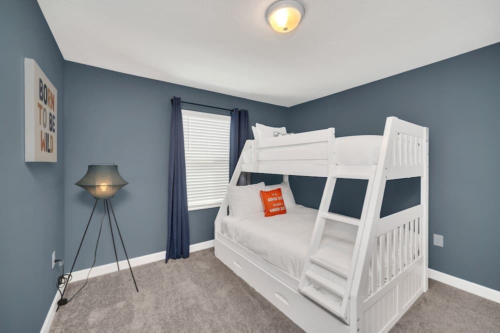 Paragraph Place - Image 16