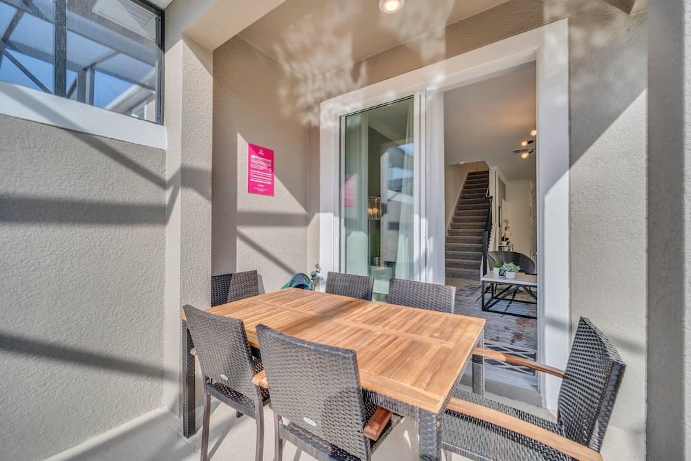 Paragraph Place - Image 32