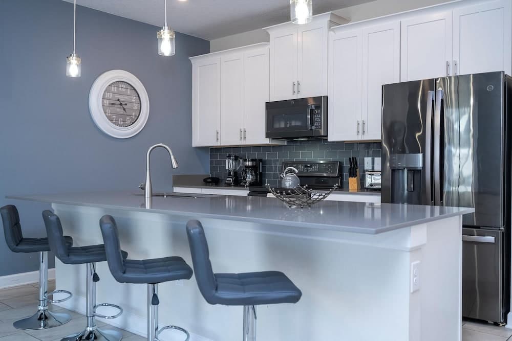 Charming Hideaway - Image 6