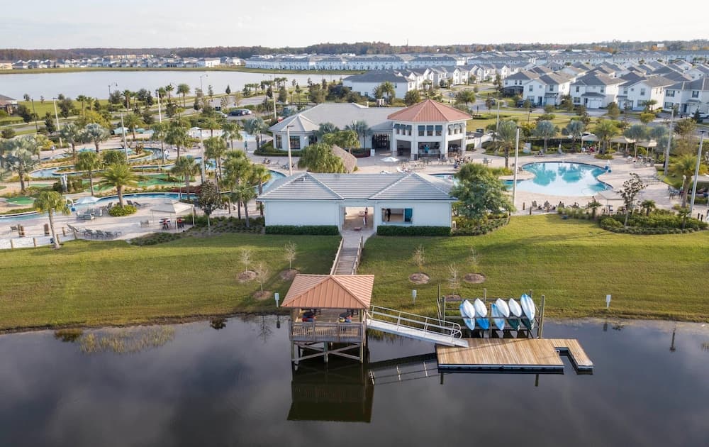 Charming Hideaway - Image 83