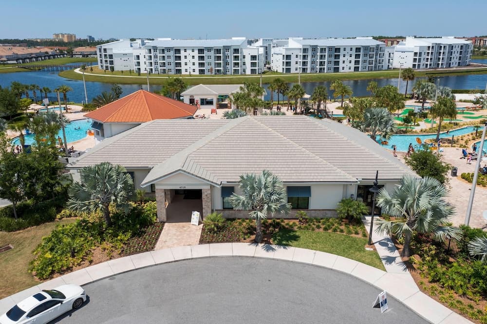 Charming Hideaway - Image 85