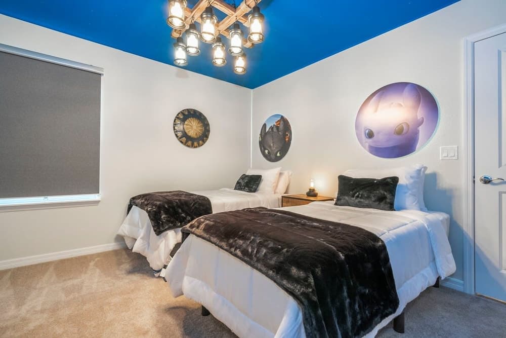 Windsor Island #4432 - Image 26