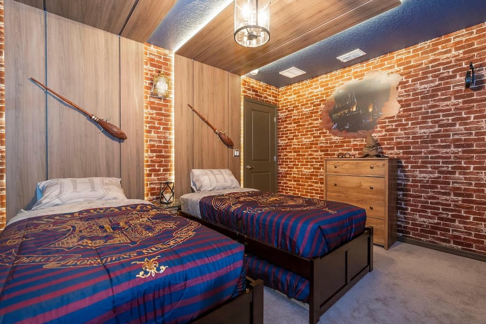 Opulent Oasis Villa - Image 18