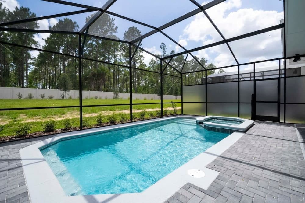 Windsor Island #4466 - Image 2