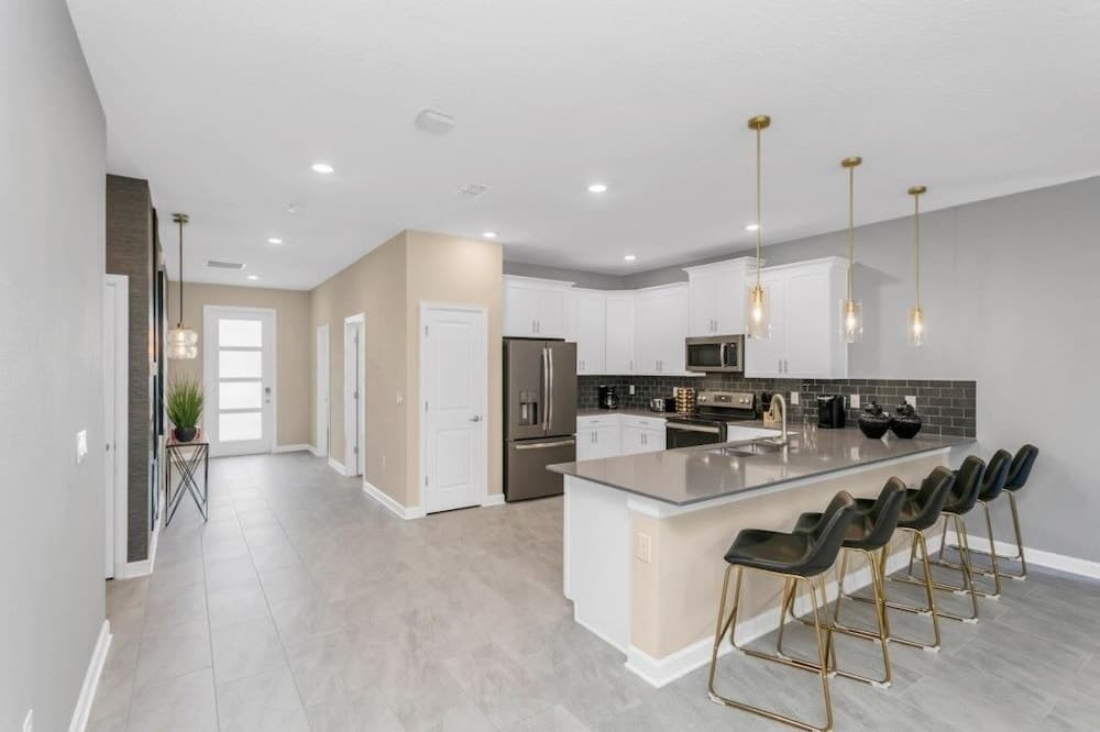 Target Boulevard Villa - Image 9