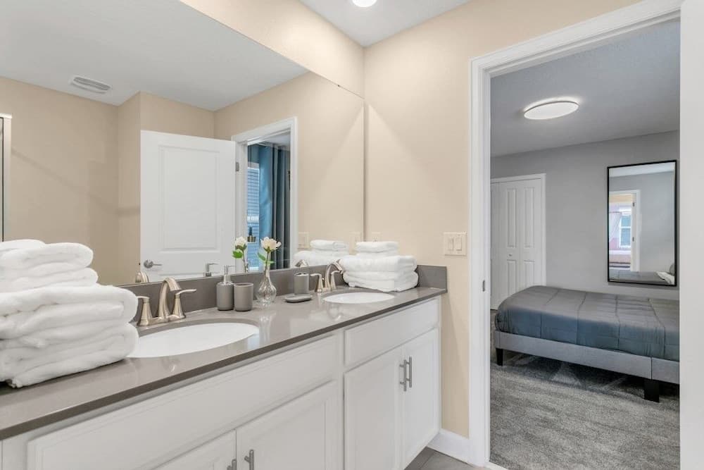 Target Boulevard Villa - Image 39