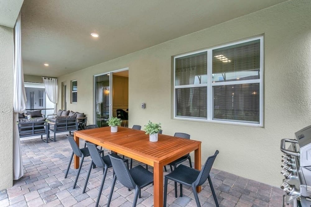 Target Boulevard Villa - Image 47