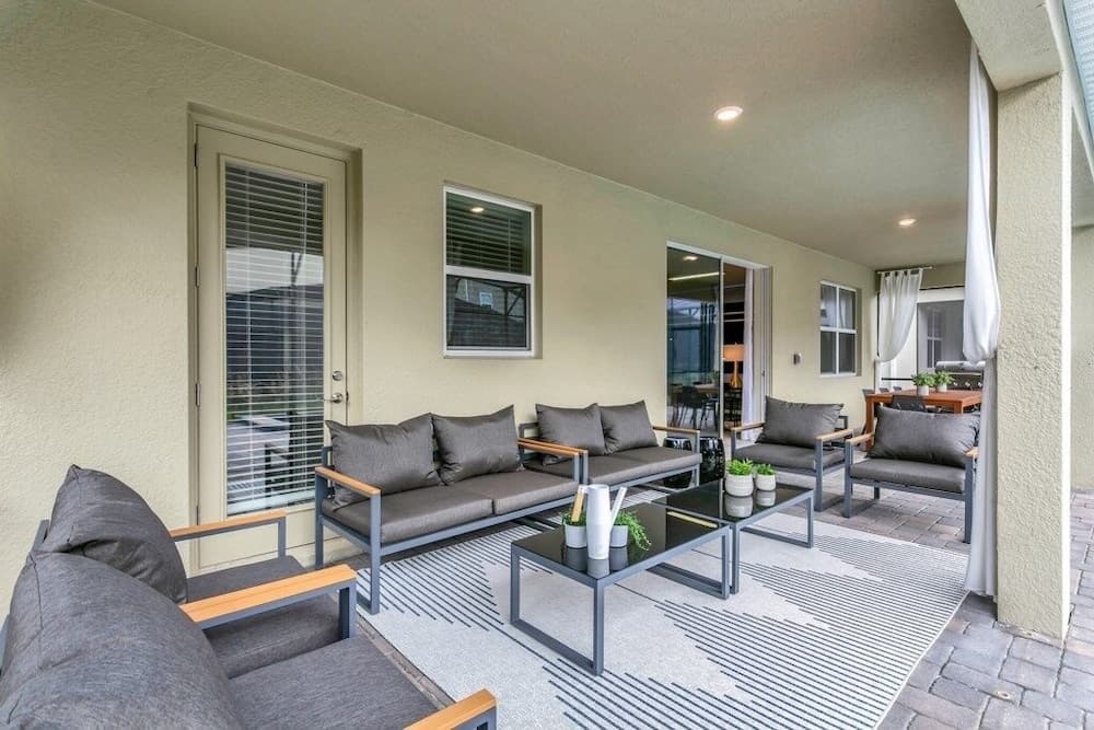 Target Boulevard Villa - Image 49