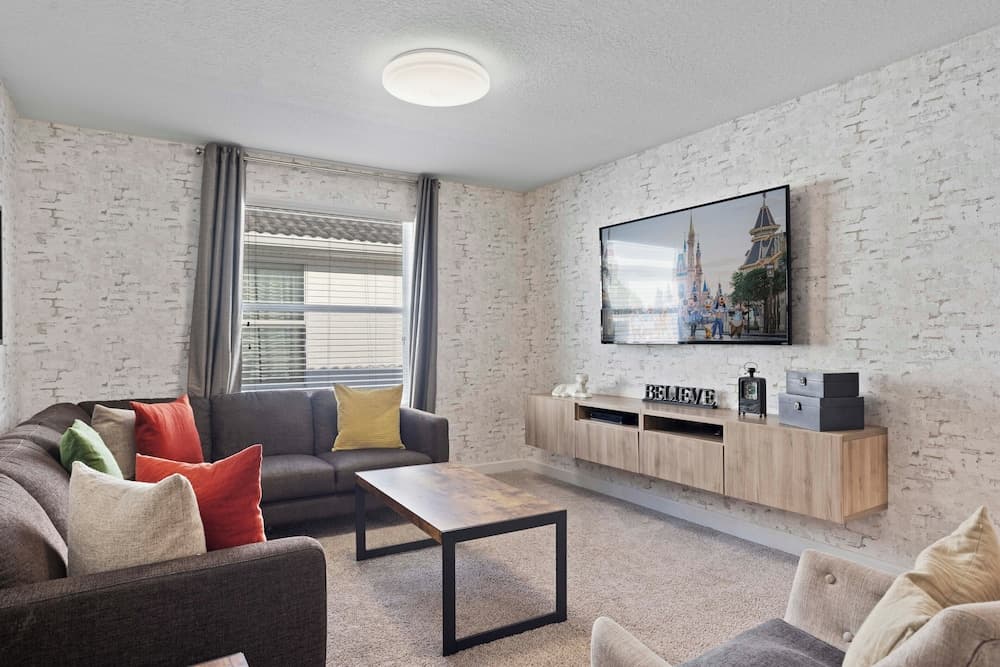 Sleepy Hollow Oasis - Image 17