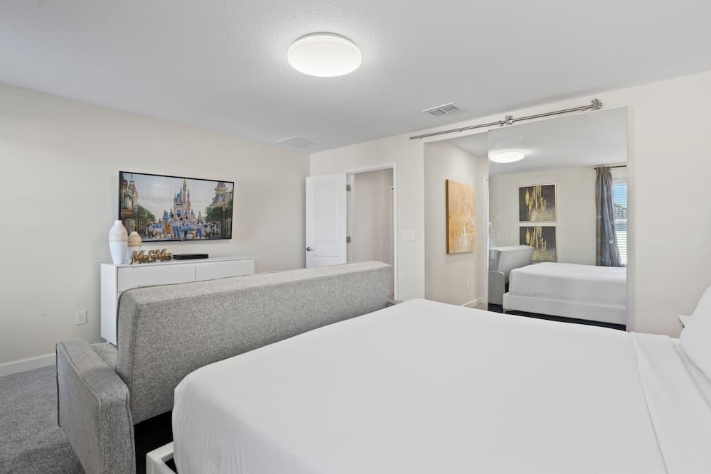 Sleepy Hollow Oasis - Image 35