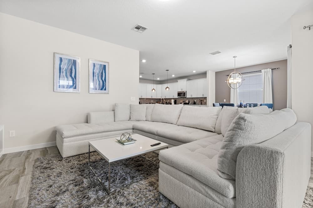 Sleepy Hollow Oasis - Image 7