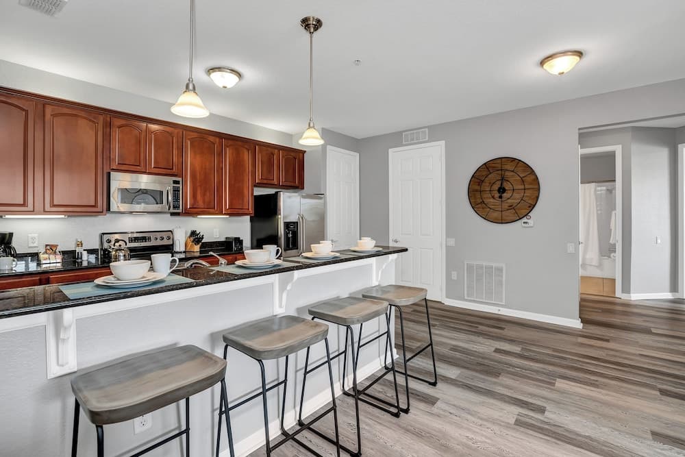 Cayview Realm #306 - Image 16