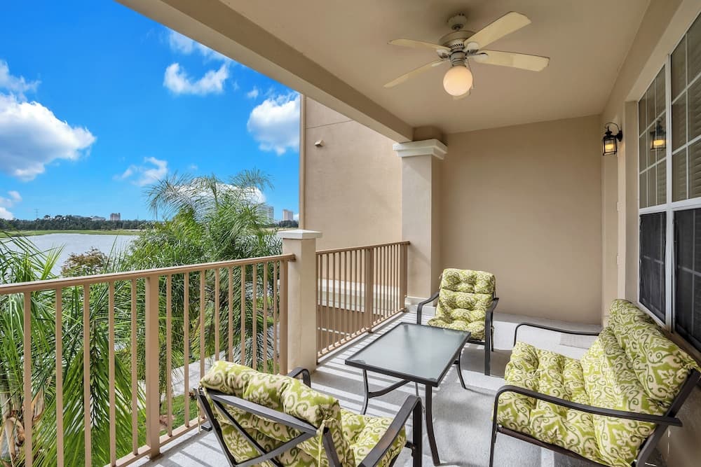 Cayview Realm #306 - Image 2