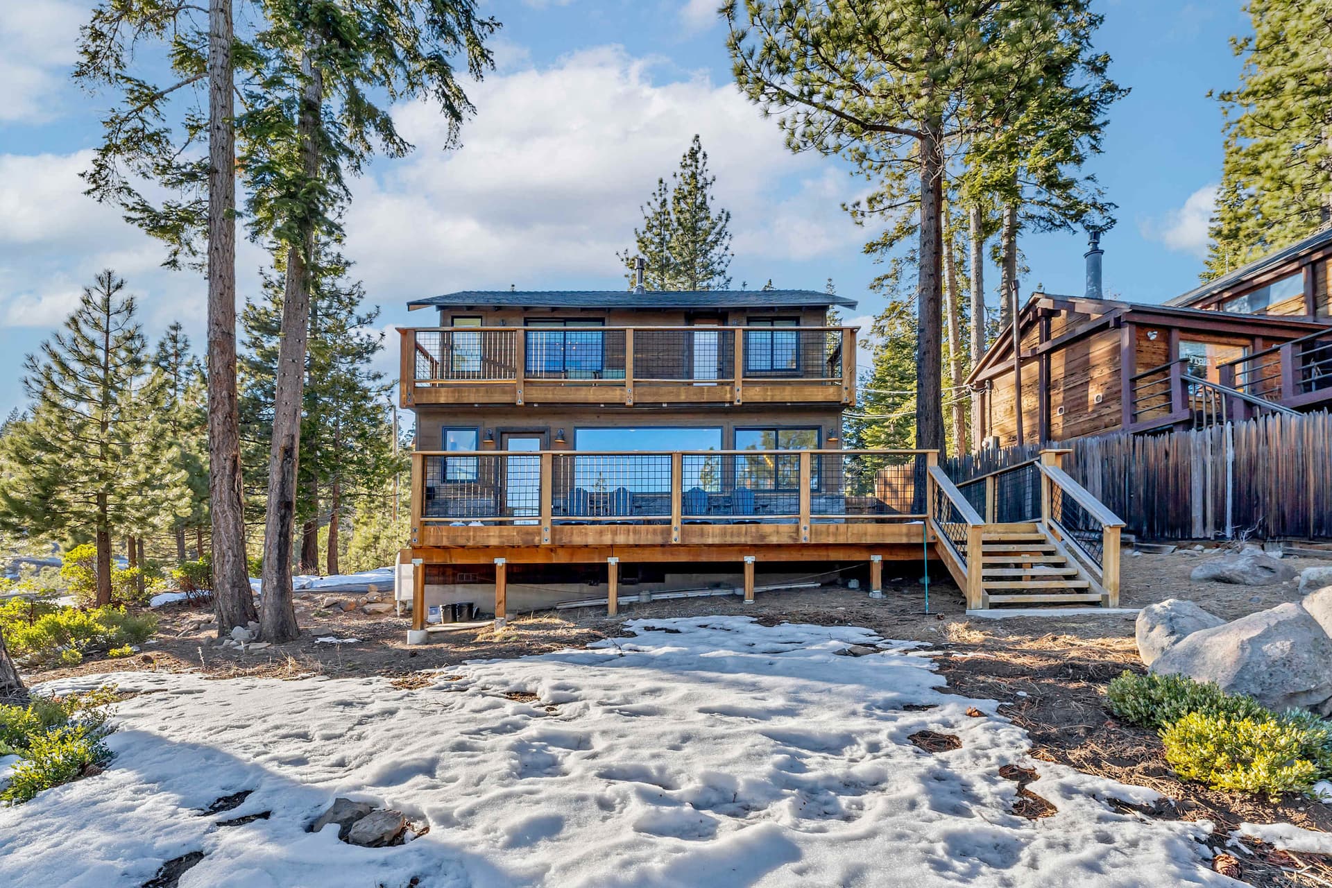 Cozy Carnelian Bay Retreat