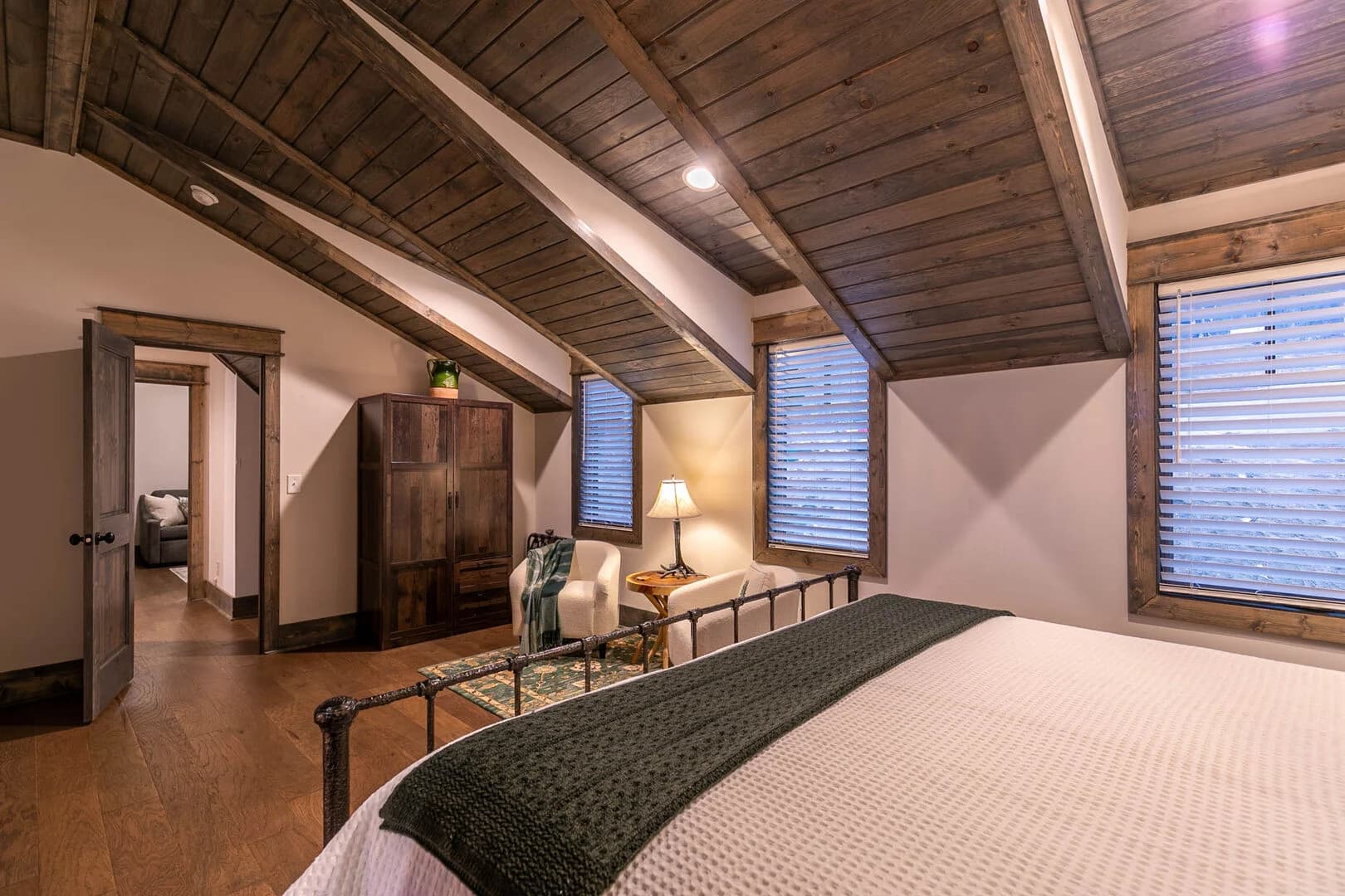 Sunset Ridge - Image 18