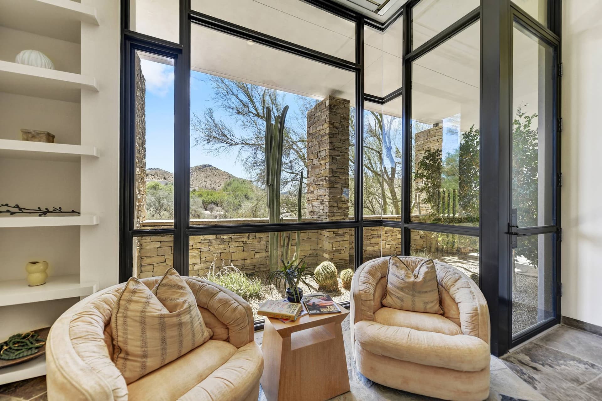 Scottsdale Desert Oasis - Image 31