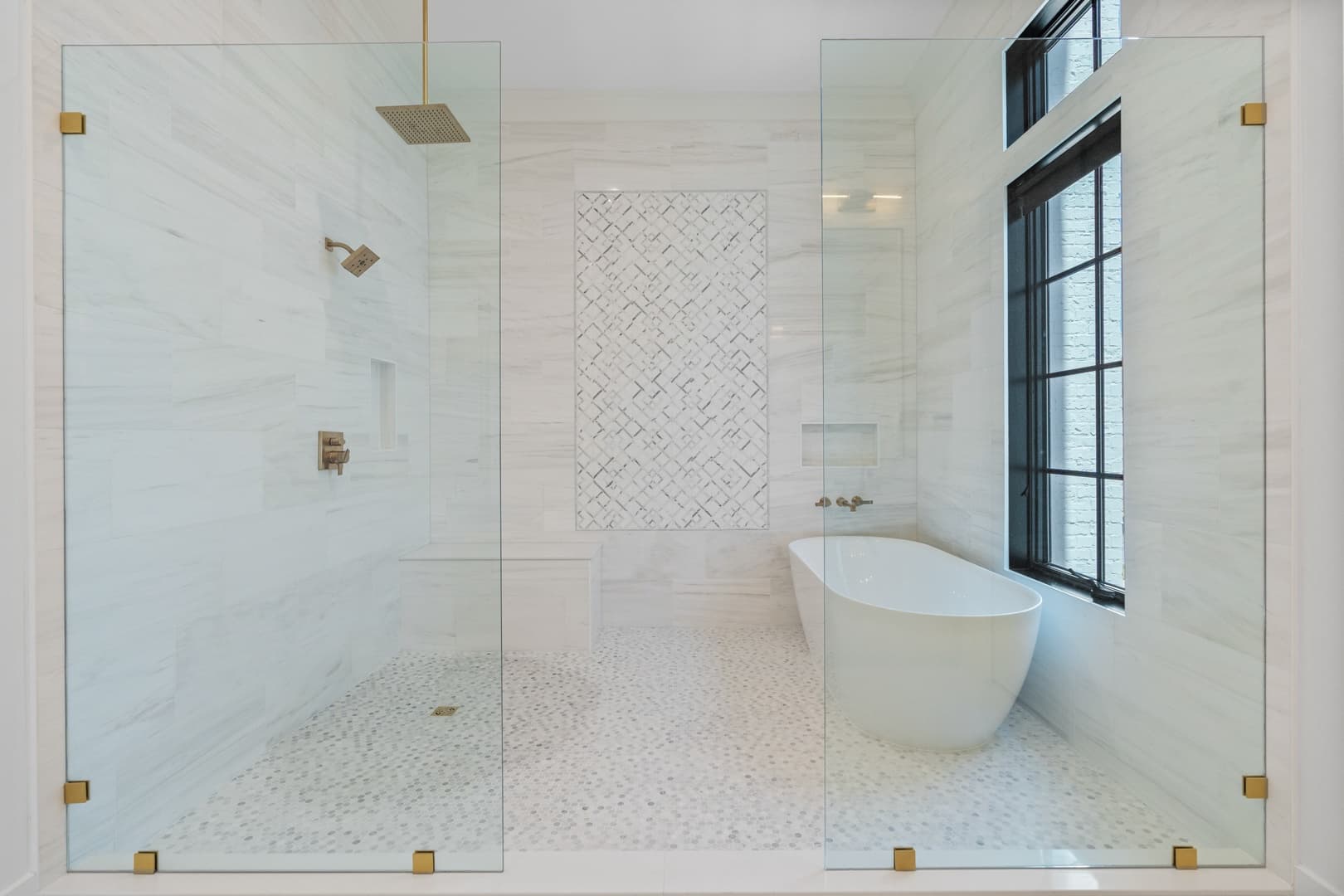 Grand Pearl - Image 81