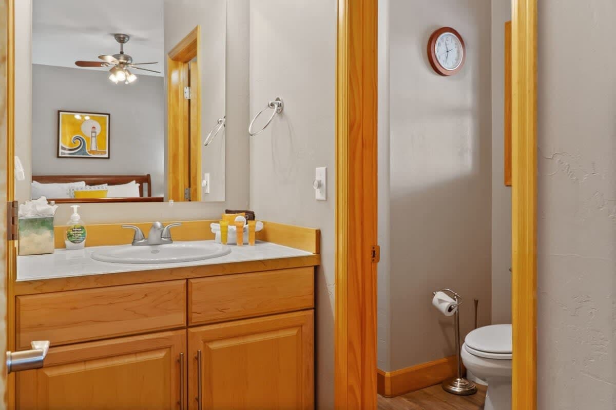 Blue River Retreat - Image 29