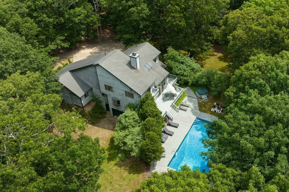 Meadowood Manor - Image 1