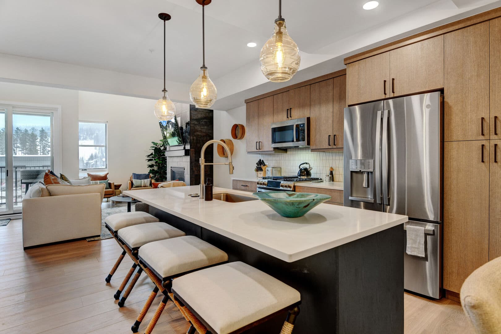 Arrow Luxury Loft #219 - Image 17