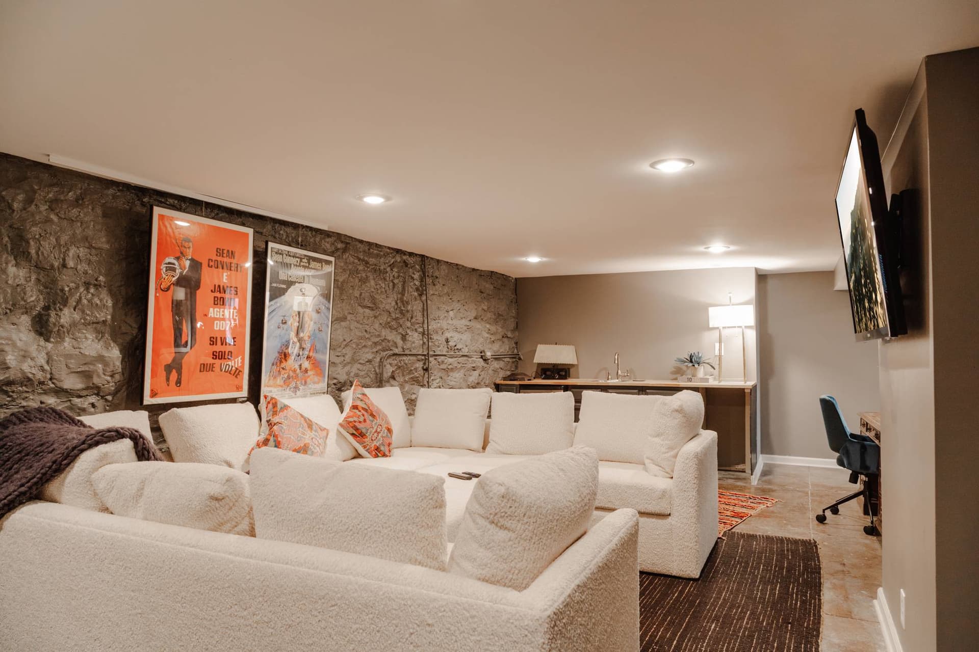 Nashville Chic - Image 29