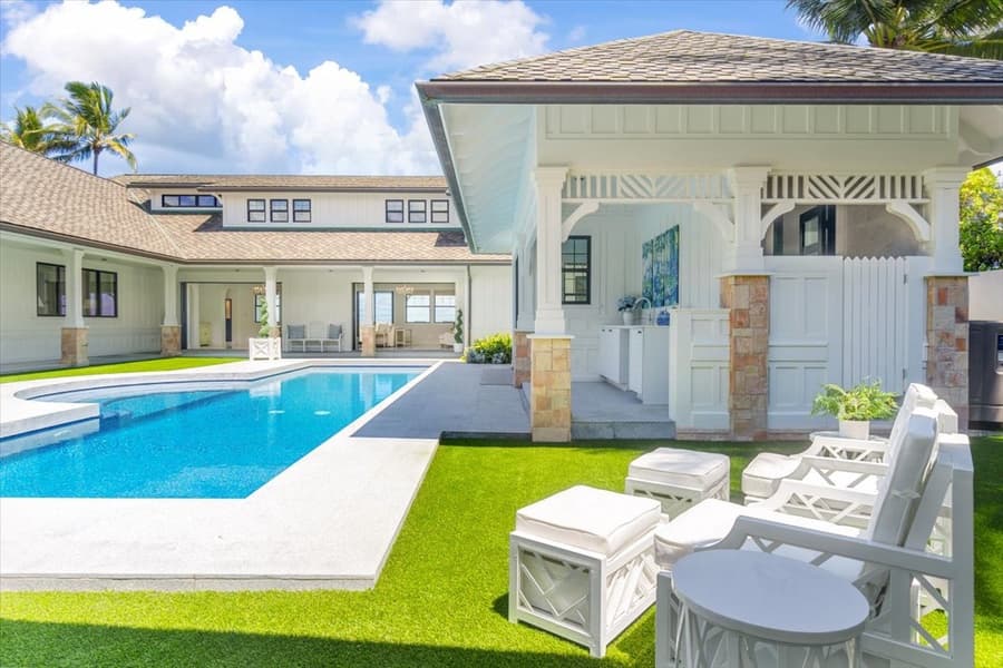 Hale Kailua Beachfront Estate - Image 2