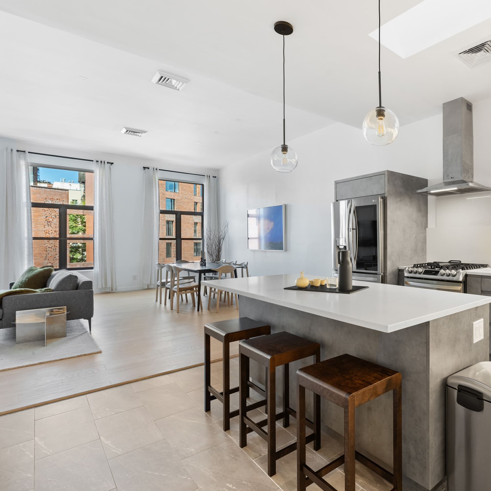 Stile X Residence - Image 1