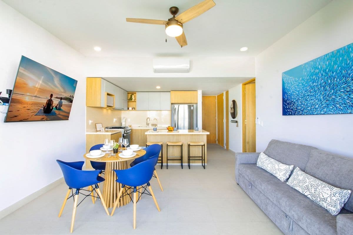 Riviera Echo - Image 4