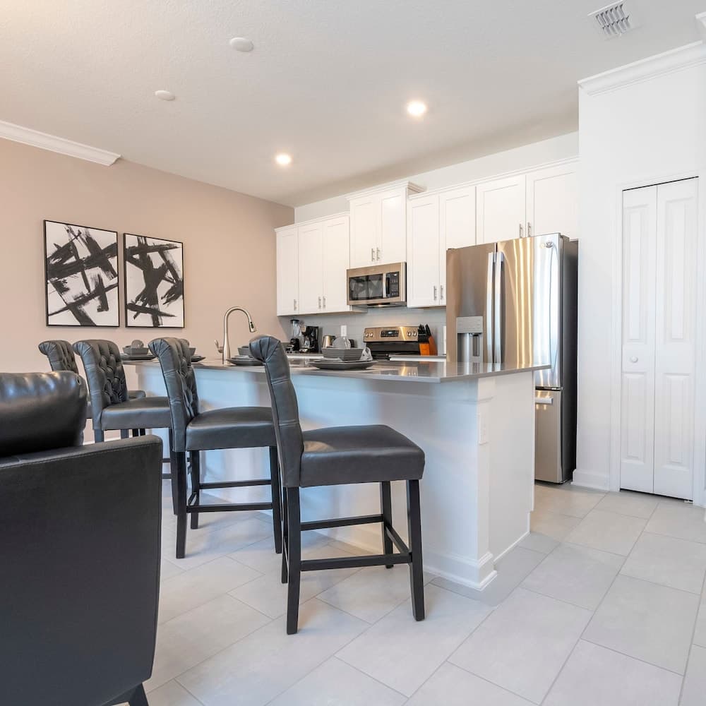 Storey Lake #2560 - Image 4