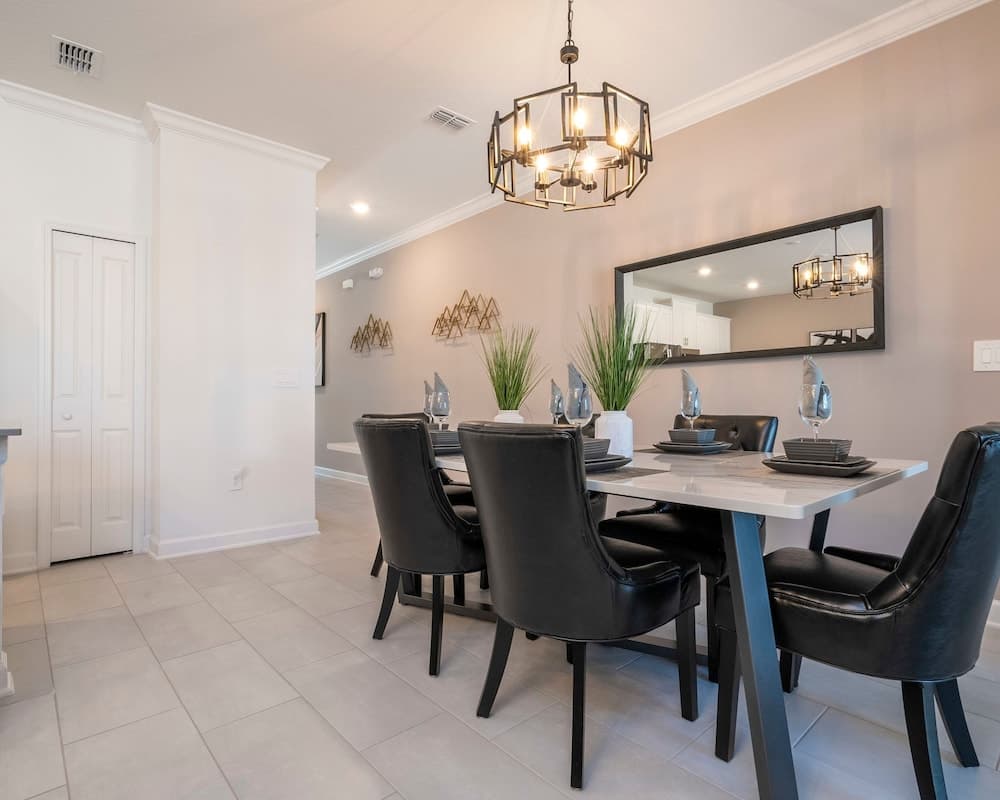 Storey Lake #2560 - Image 8