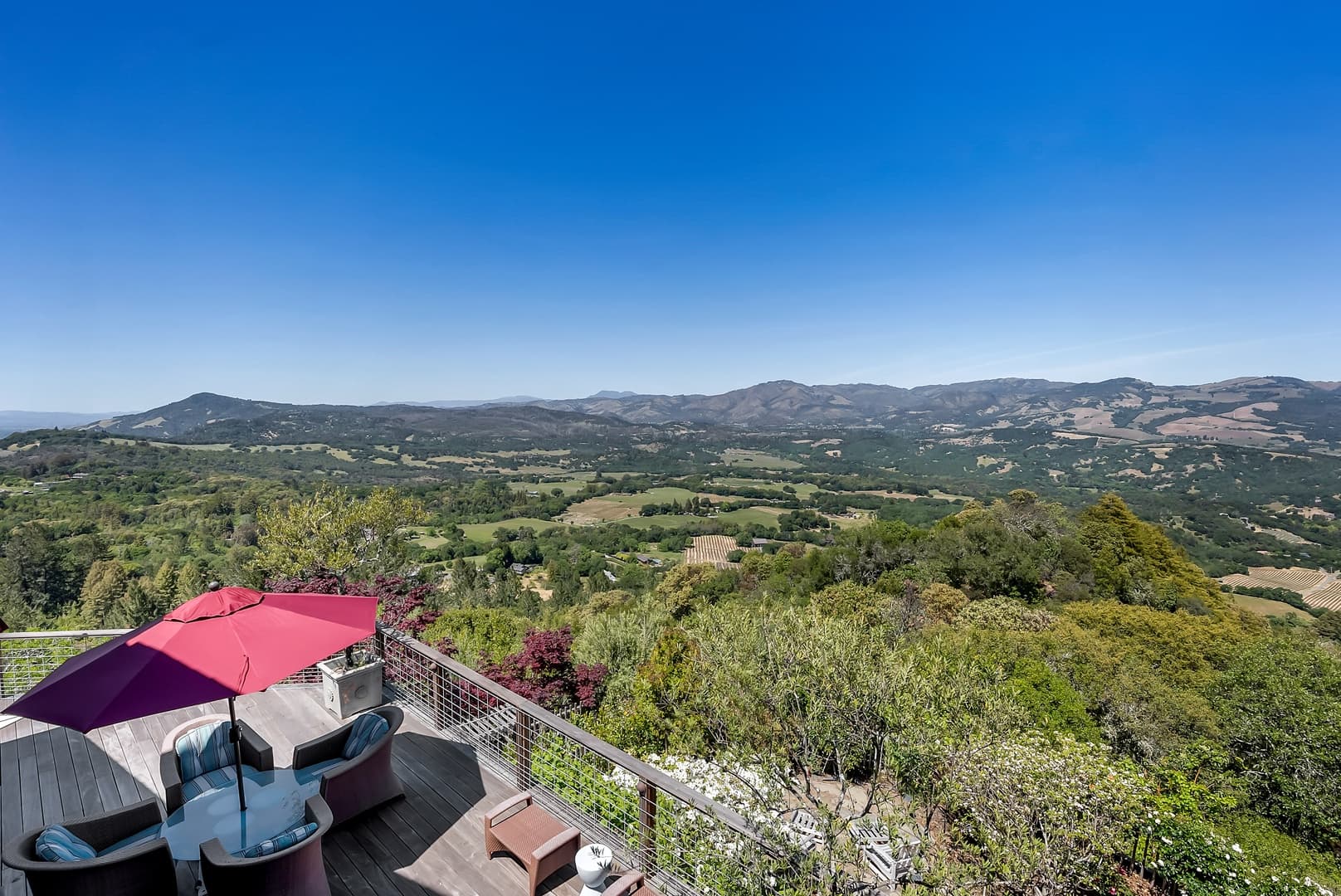 The Country House - Image 81