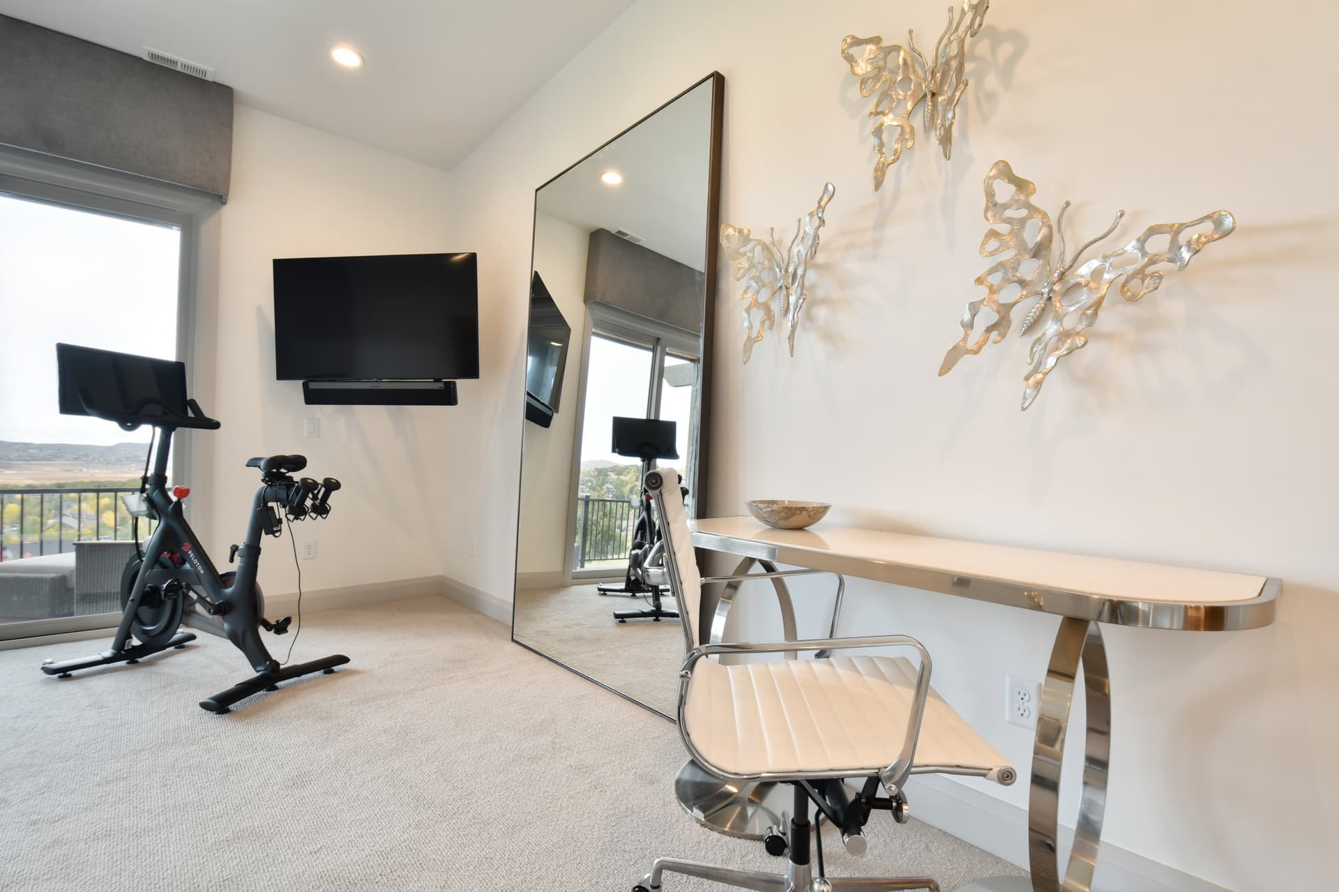 Juniper Landing Home - Image 14