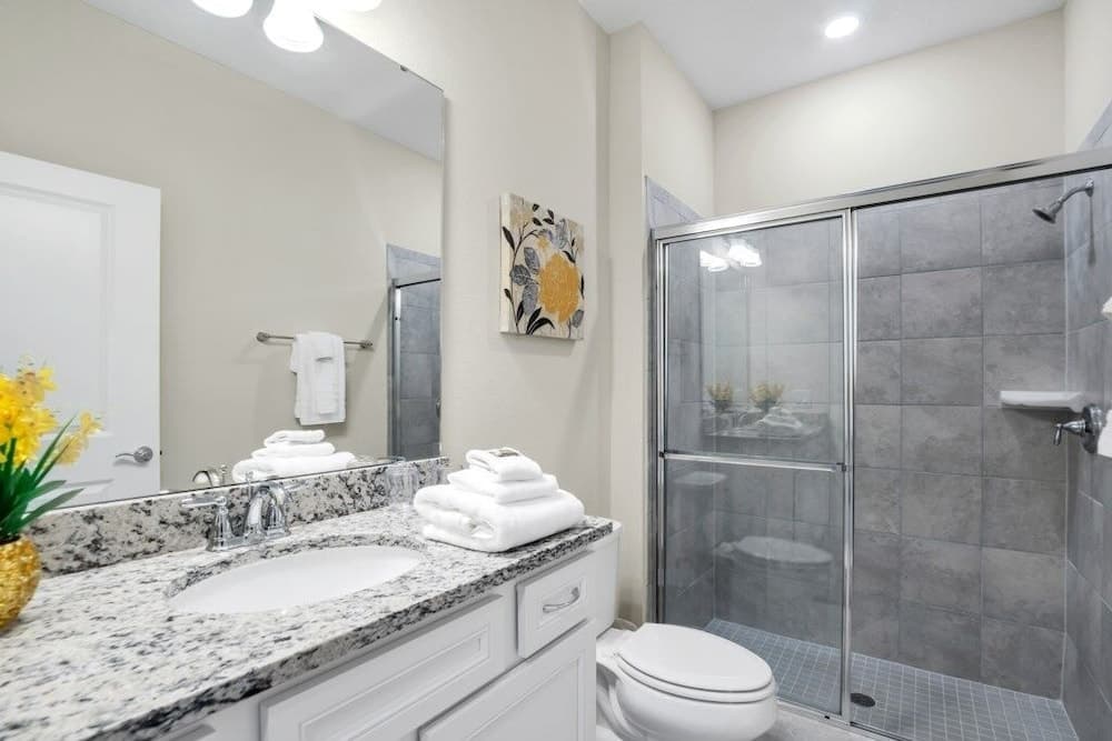 Palmway Four - Image 30