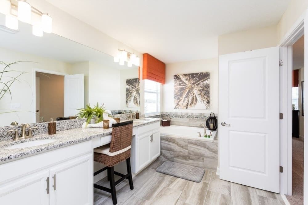 Gentle Luxury - Image 15