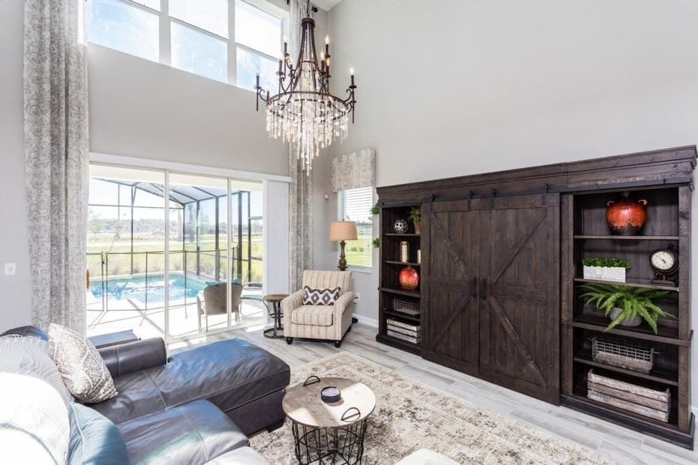 Gentle Luxury - Image 3