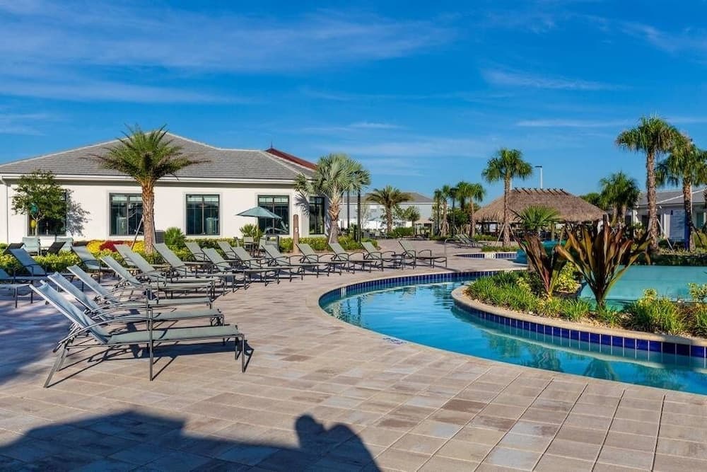 Gentle Luxury - Image 35