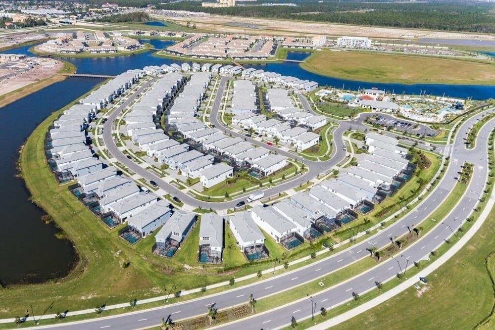 Gentle Luxury - Image 26