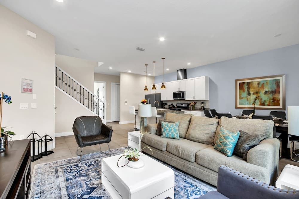 Summerville Townhome #2649 - Image 2