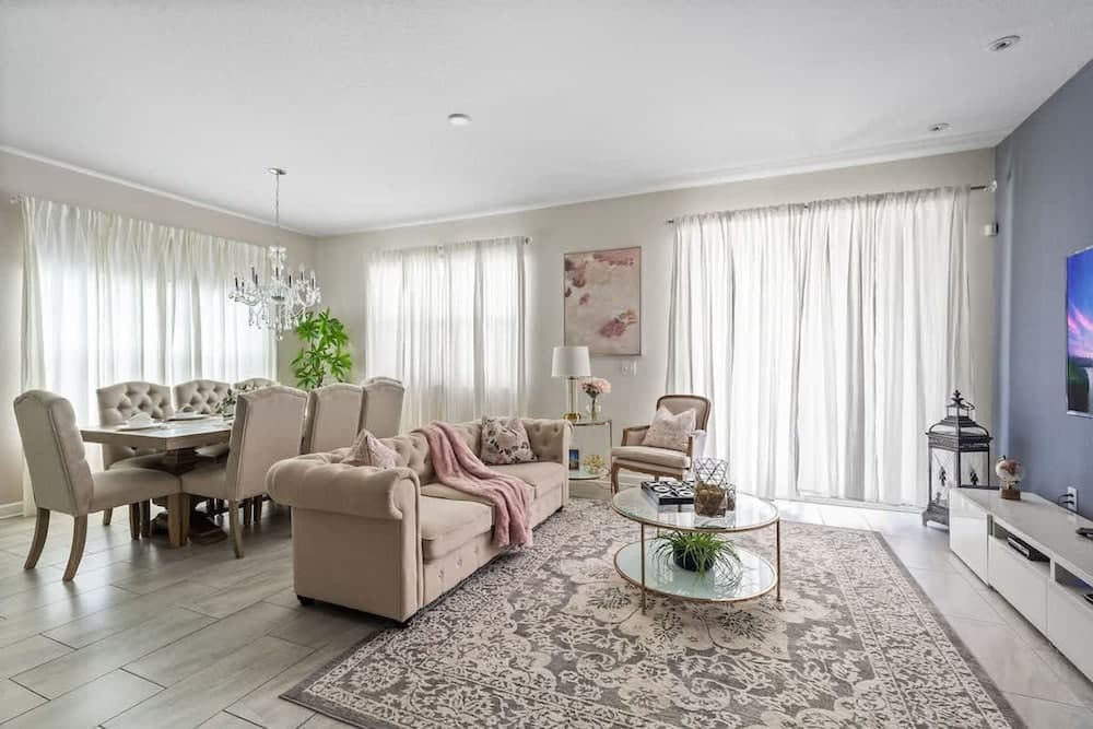 Themed Pixie - Image 4