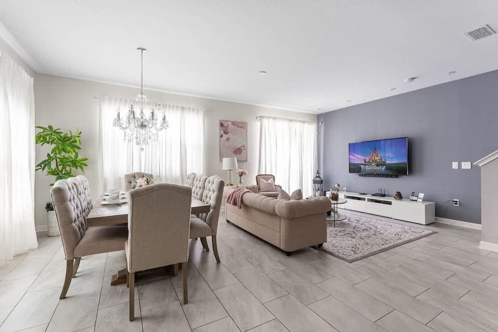 Themed Pixie - Image 6