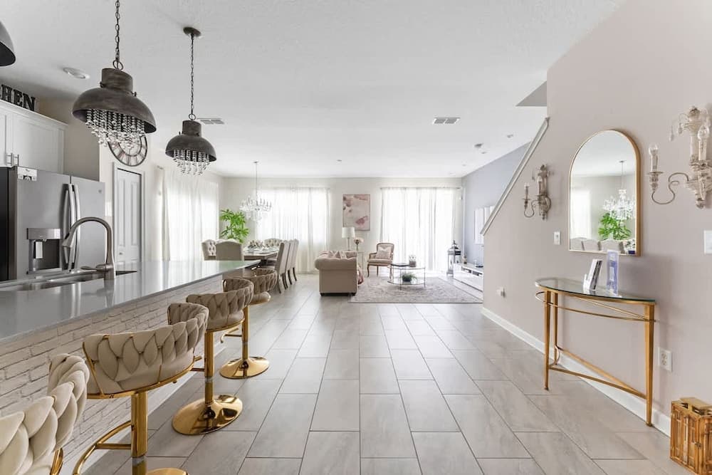 Themed Pixie - Image 8