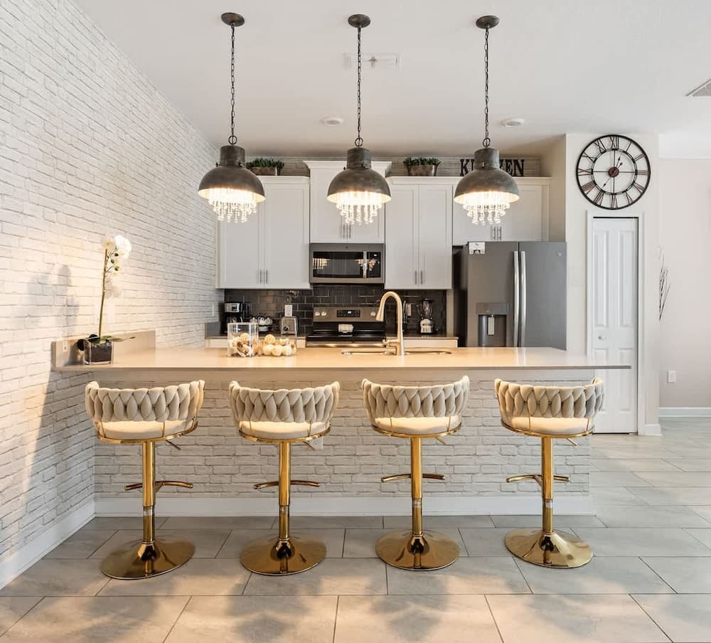 Themed Pixie - Image 9