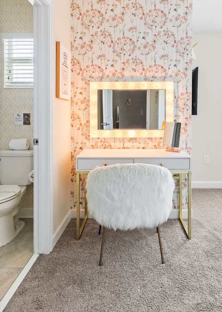 Themed Pixie - Image 24