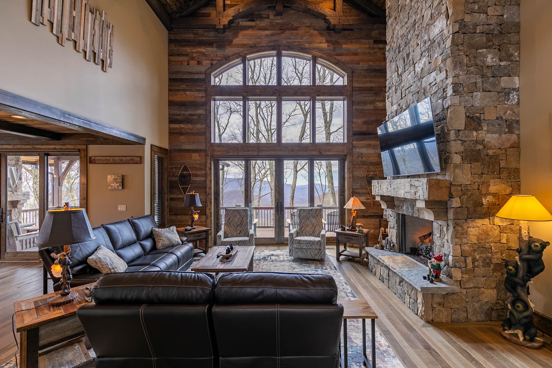 5 Cubs Lodge at Eagles Nest - Image 4